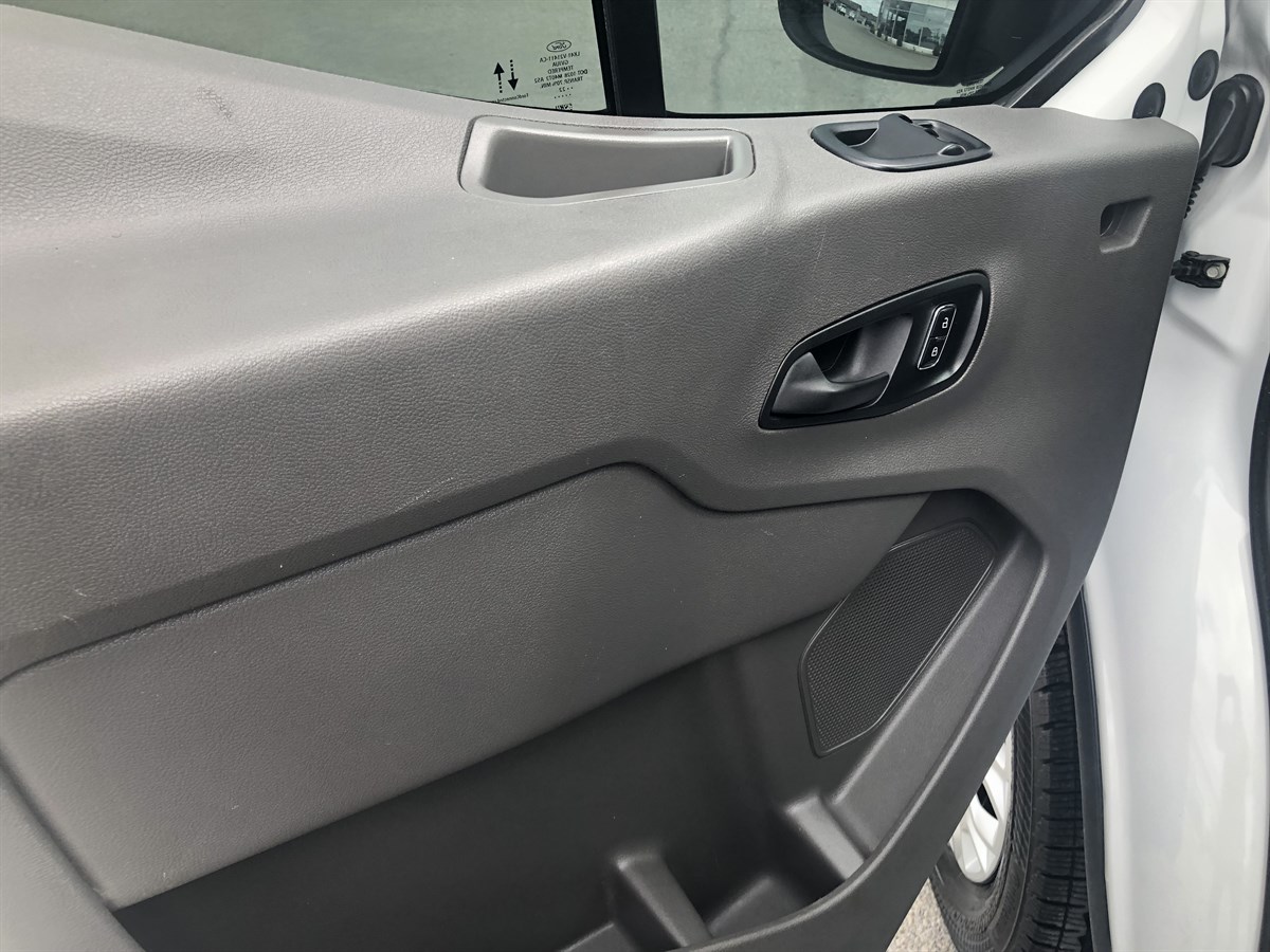 2022 Ford Transit Van Cargo photo 15
