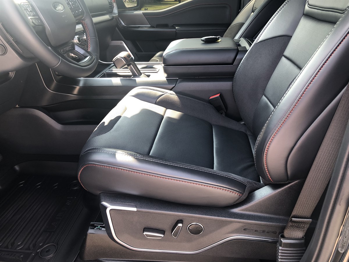 2024 Ford F-150 Raptor photo 23