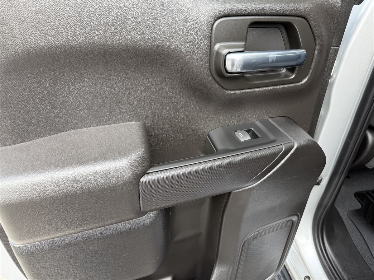 2022 Chevrolet Silverado 1500 Custom photo 27