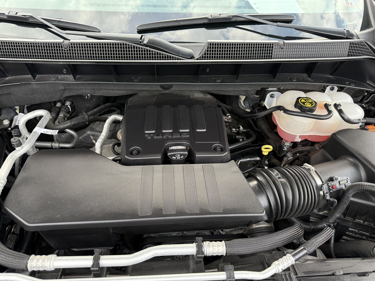 2022 Chevrolet Silverado 1500 Custom photo 12