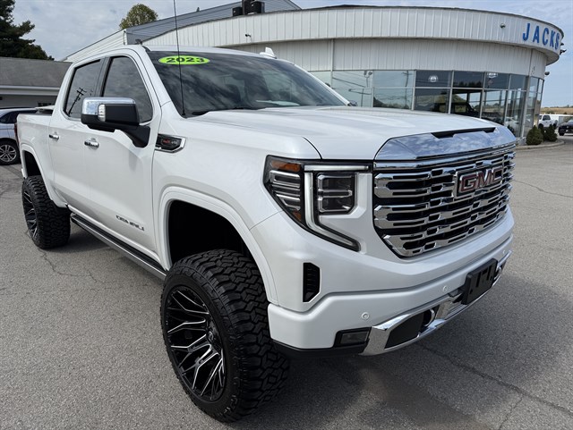 2023 GMC Sierra 1500 Denali's photo
