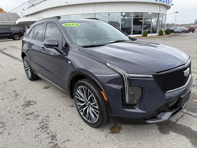 2024 Cadillac XT4 Sport's photo