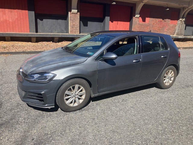 2015 Volkswagen Golf TSI S