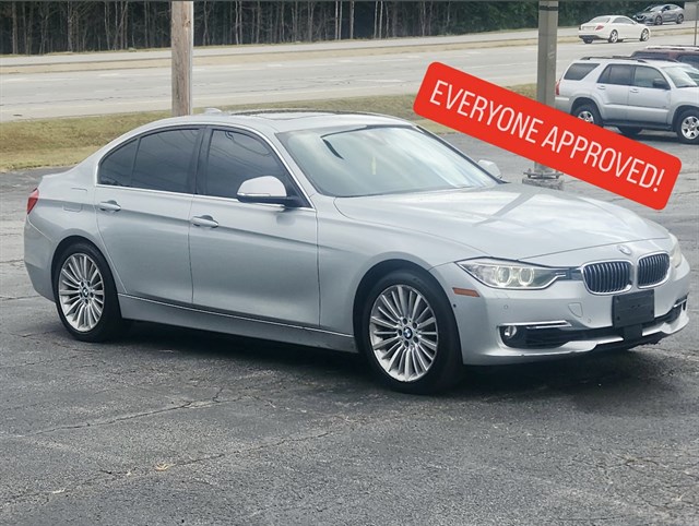 2013 BMW 3 Series 335i's photo