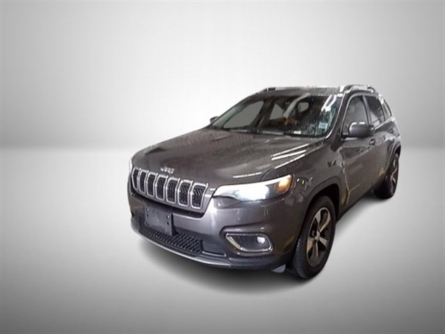 2019 Jeep Cherokee Limited's photo
