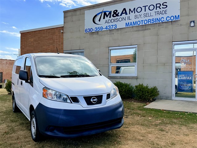 2018 Nissan NV200 S's photo