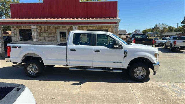 2019 Ford F-350 Super Duty XL's photo