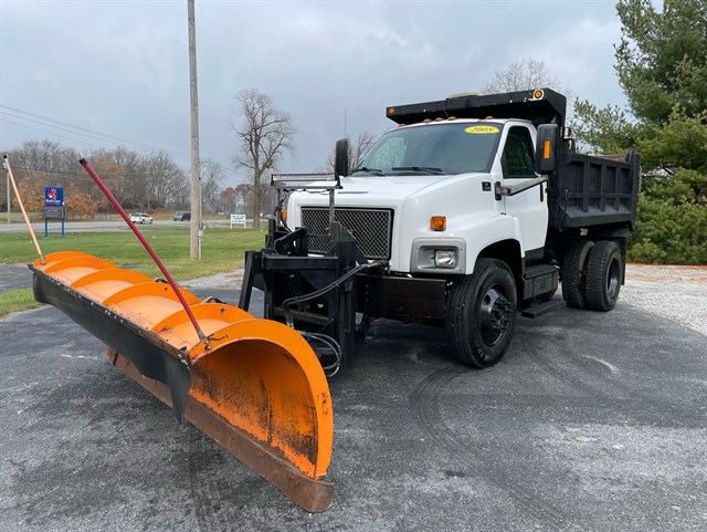 2005 Chevrolet C7500's photo