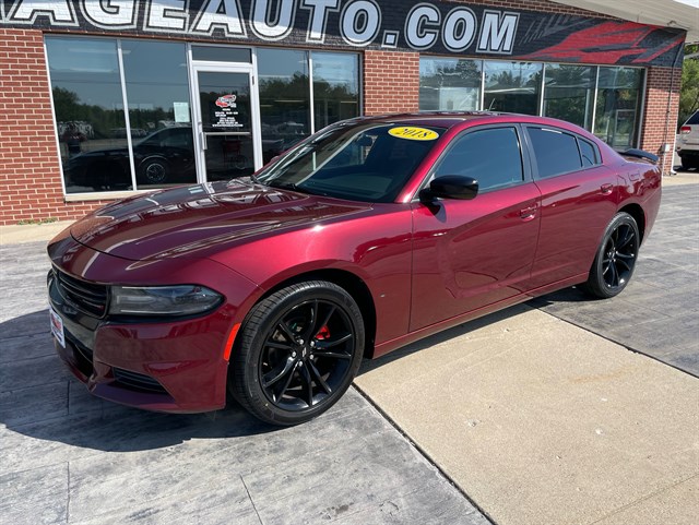 2018 Dodge Charger SXT's photo