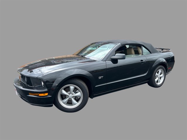 2007 Ford Mustang GT Premium's photo