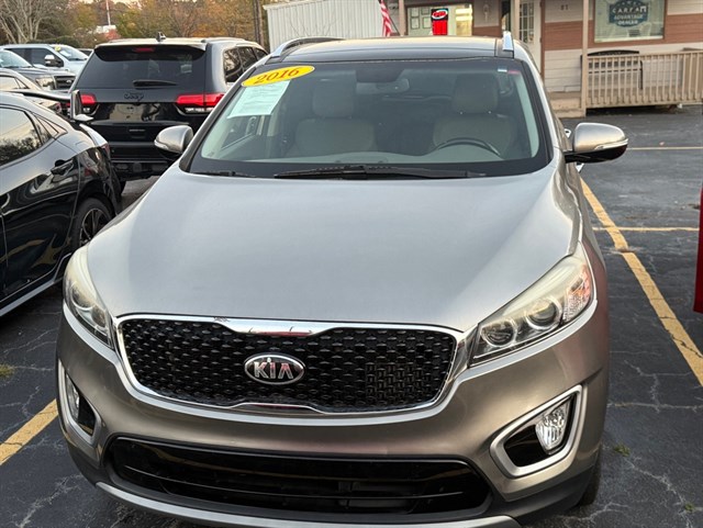 2016 Kia Sorento EX's photo