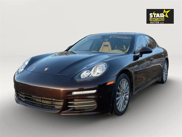 2014 Porsche Panamera Base's photo