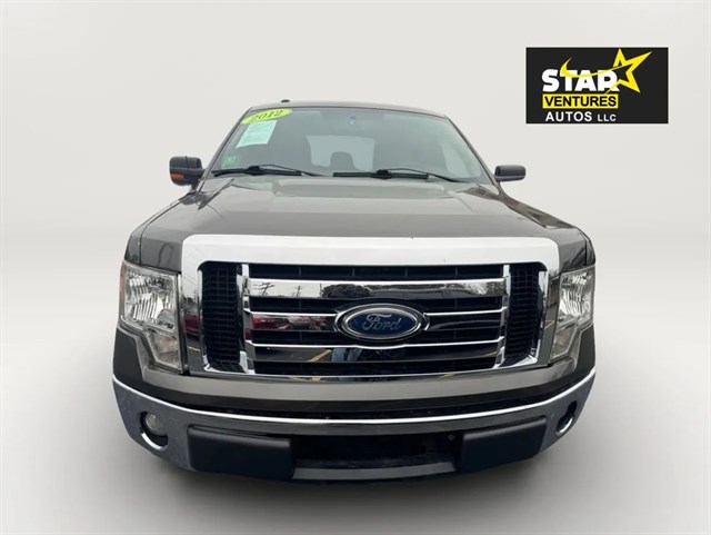 2012 Ford F-150 XL's photo