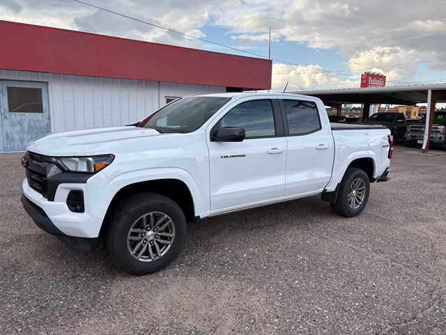 2023 Chevrolet Colorado LT's photo