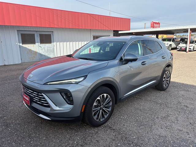 2025 Buick Envision Preferred's photo