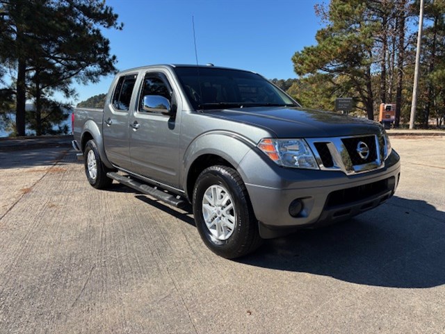 2016 Nissan Frontier SV - Photo 8