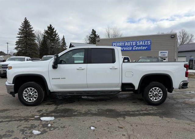 2021 Chevrolet Silverado HD LT's photo
