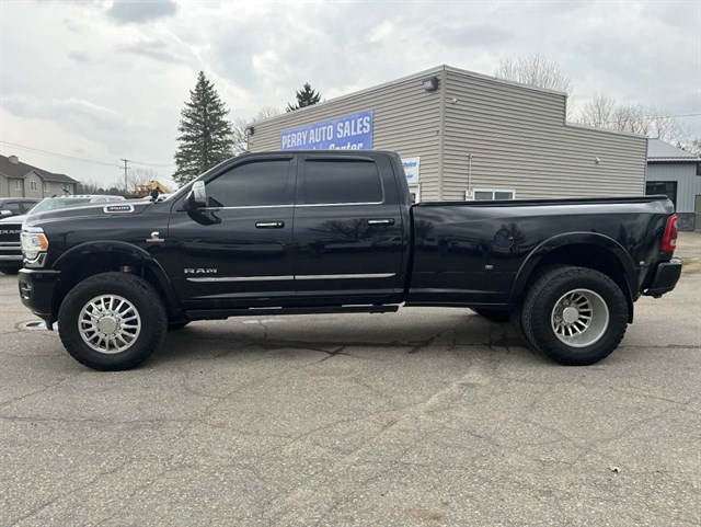 2020 RAM 3500 Limited 4X4 Crew Cab LWB's photo