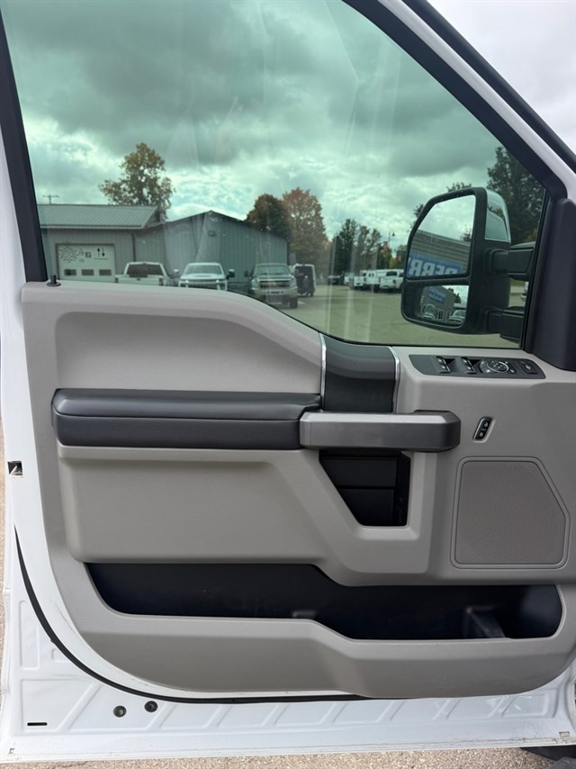 2021 Ford F-250 Super Duty XLT - Photo 16
