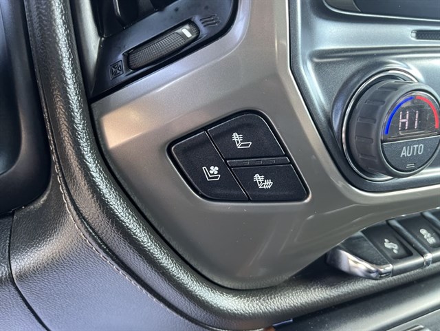 Chevrolet Silverado photo 28