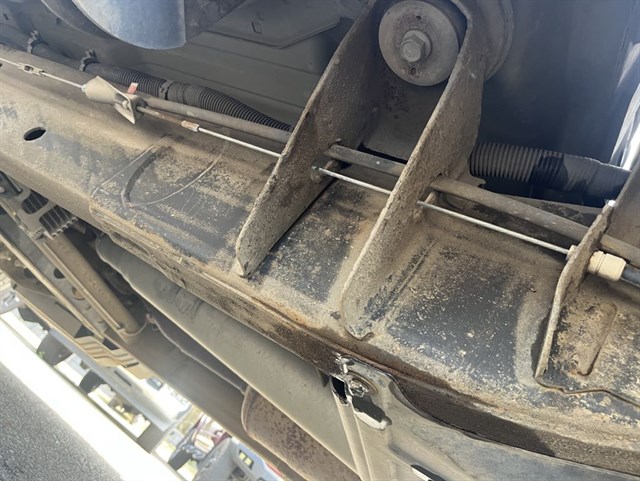 Chevrolet Silverado photo 11