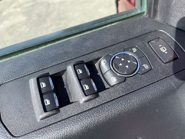 Ford F-350 photo 19