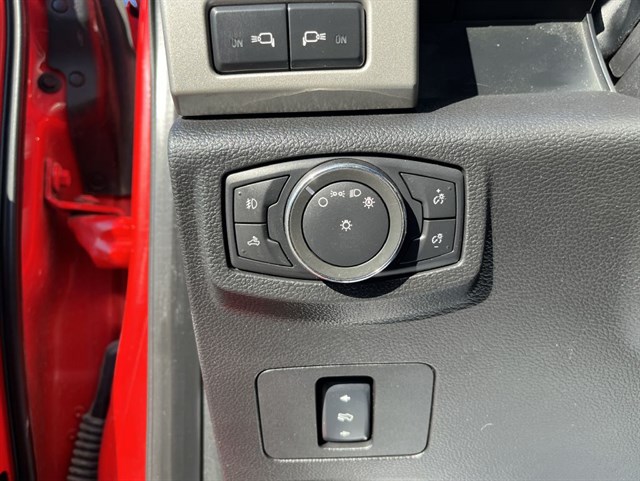 Ford F-350 photo 21