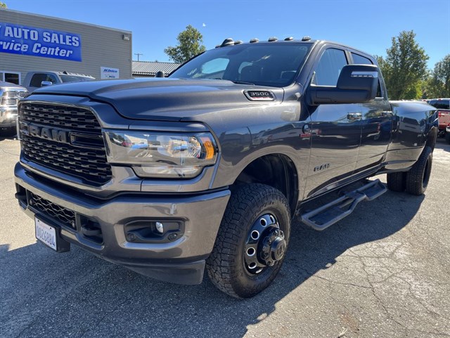 Ram 3500 photo 2