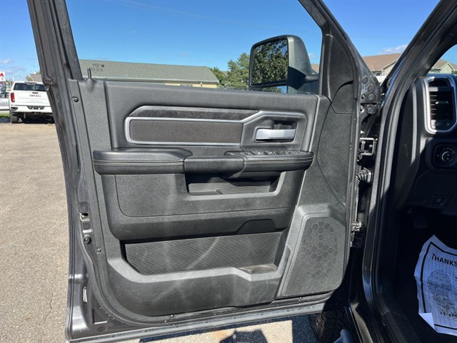 Ram 3500 photo 18