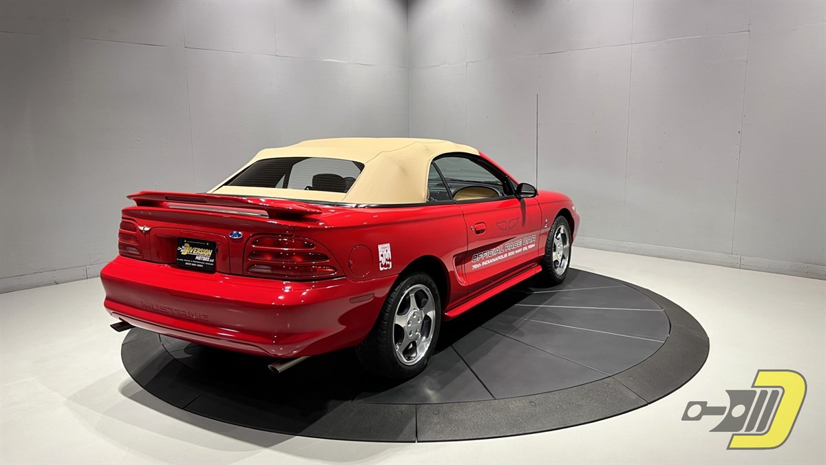 1994 Ford Mustang - Photo 8