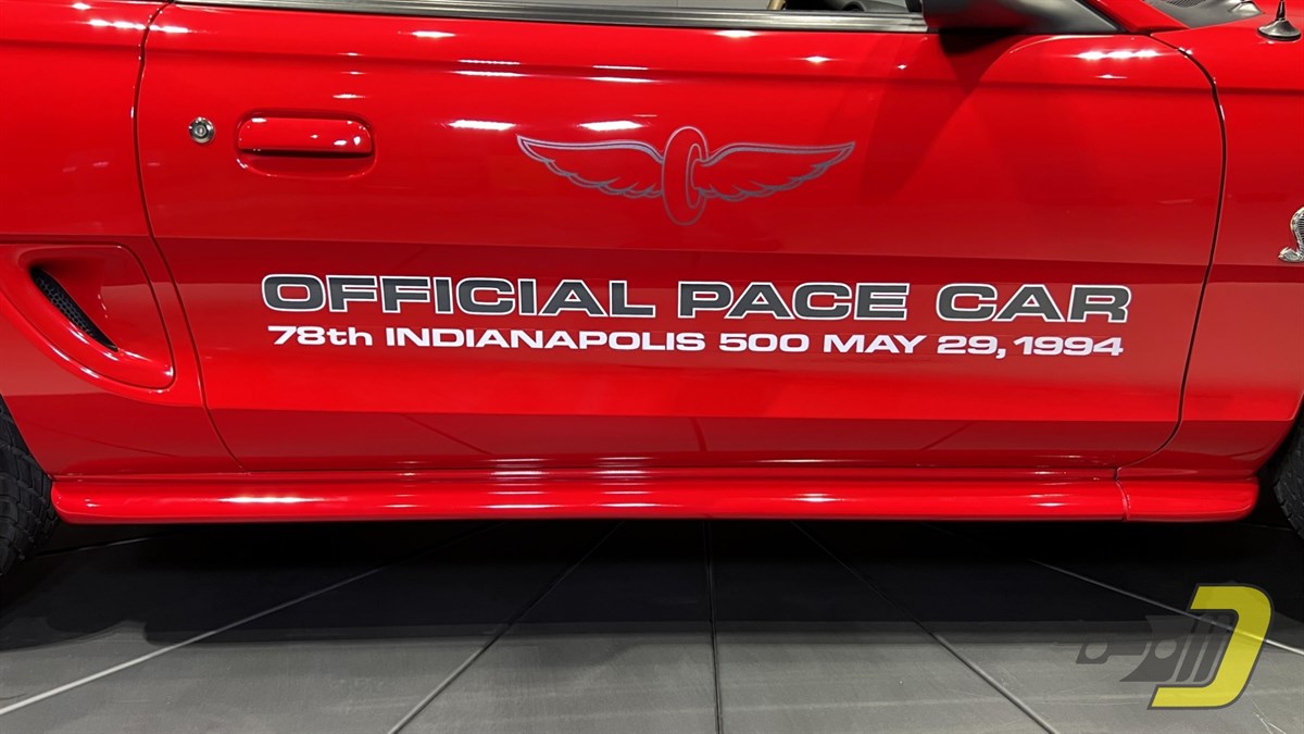1994 Ford Mustang - Photo 38