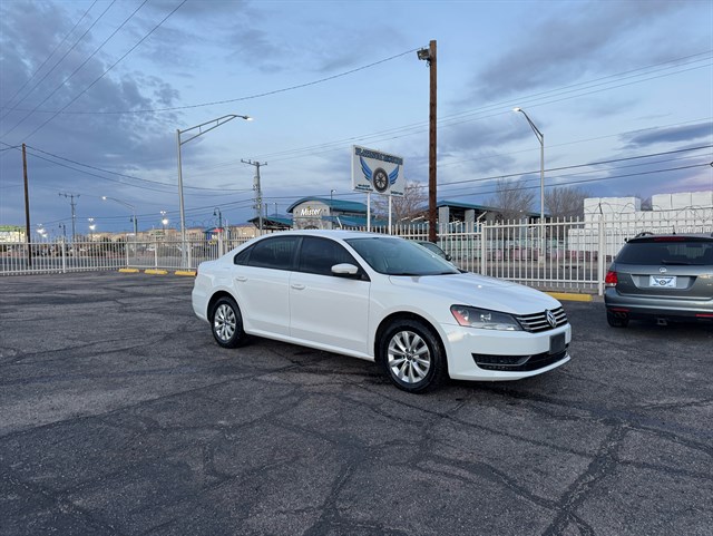 2012 Volkswagen Passat S