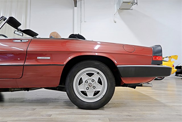 1989 Alfa Romeo Spider, Stock No 15145C by Midwest Highline, Rockford IL