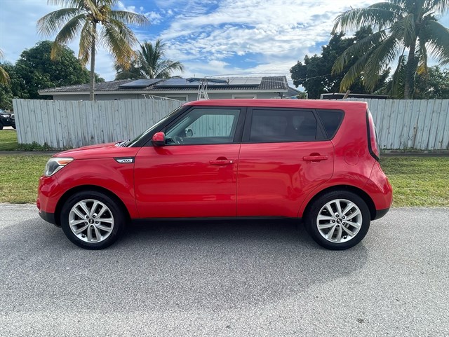2017 Kia Soul +