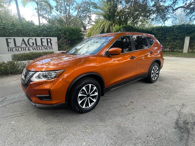 2017 Nissan Rogue S