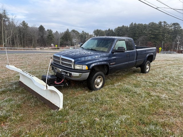 2001 Dodge Ram Pickup's photo