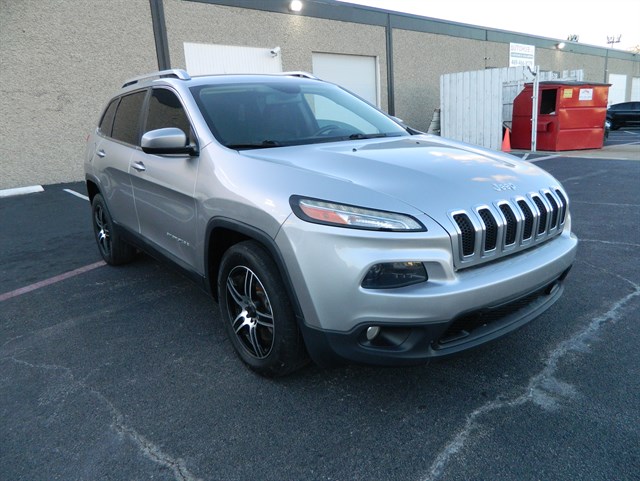 2015 Jeep Cherokee Latitude's photo