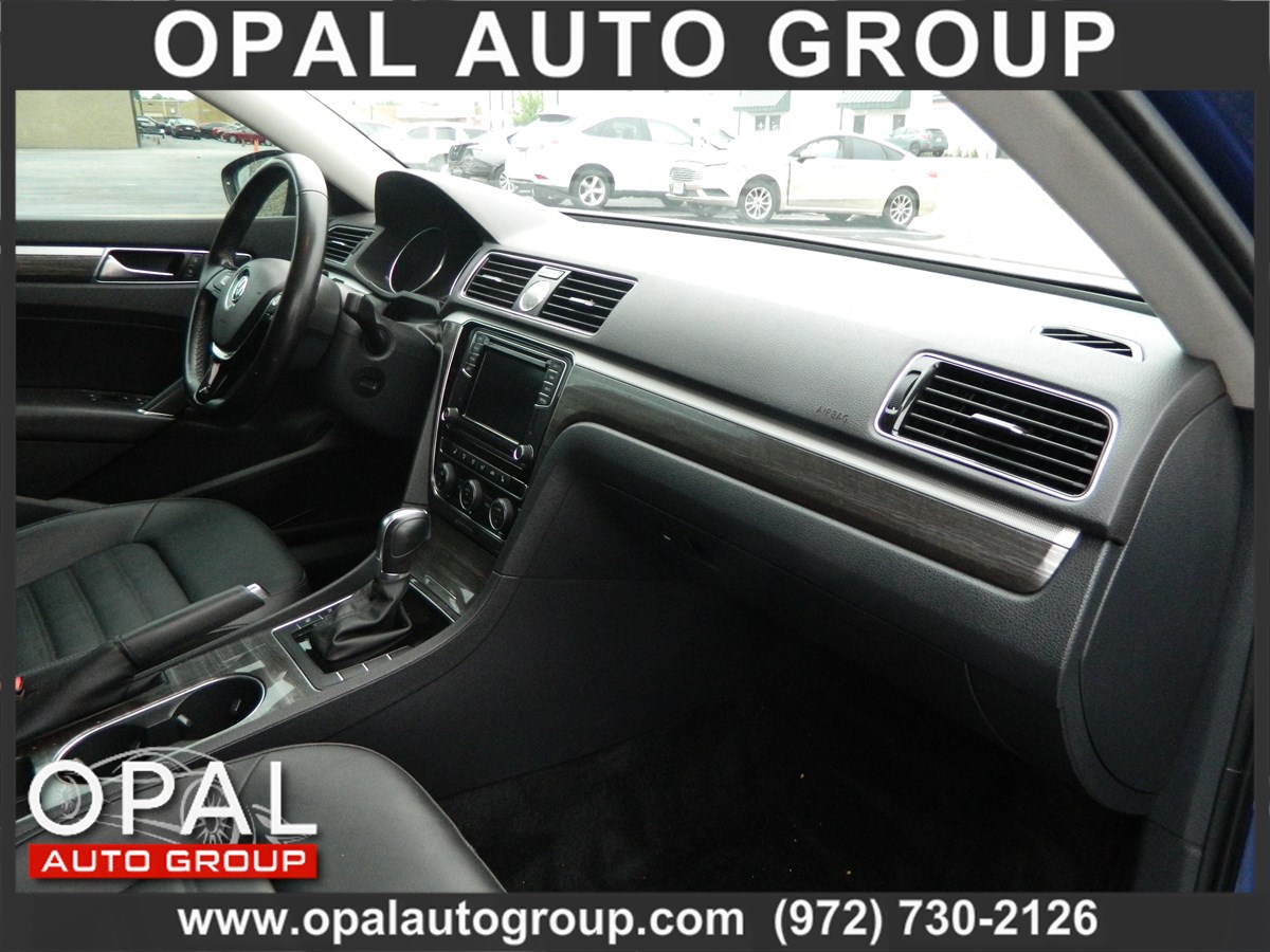 2017 Volkswagen Passat SEL Premium - Photo 15