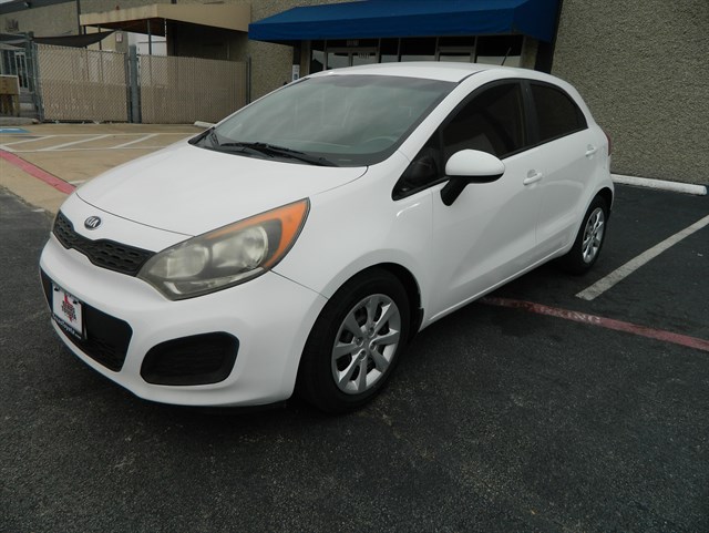 2014 Kia Rio LX AT's photo