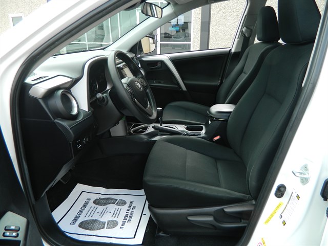 Toyota RAV4 photo 11