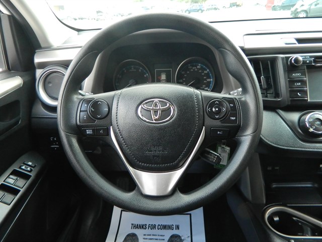 Toyota RAV4 photo 17