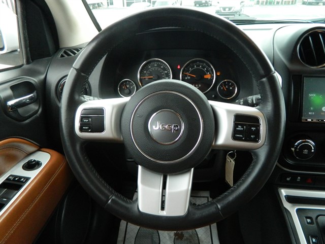 Jeep Compass photo 21