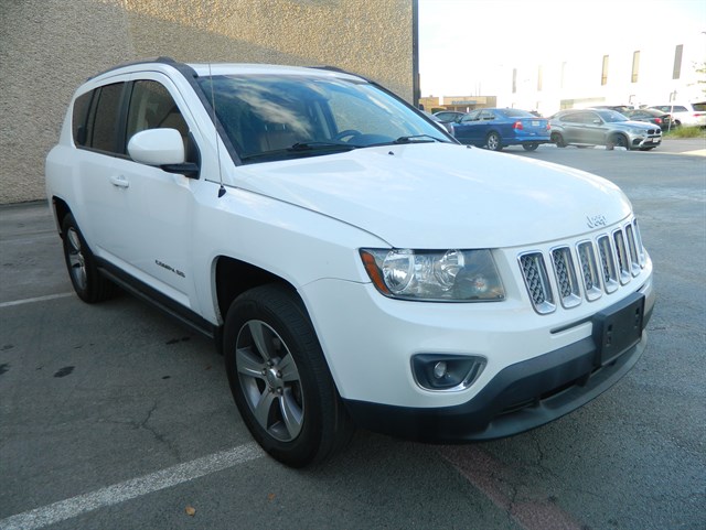 Jeep Compass photo 3