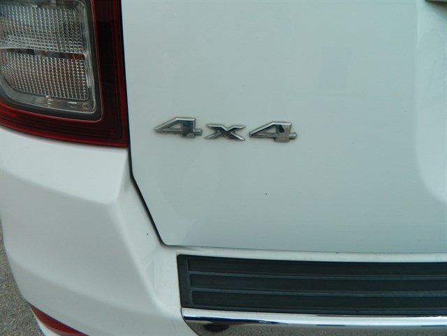 Jeep Compass photo 10