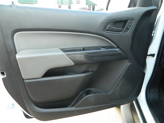 Chevrolet Colorado photo 12