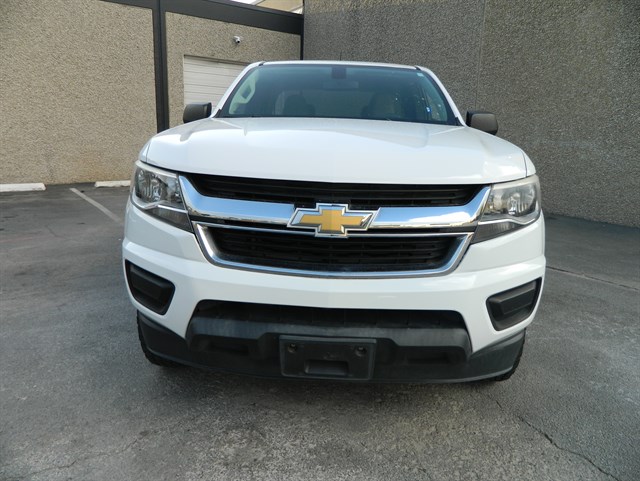 Chevrolet Colorado photo 2