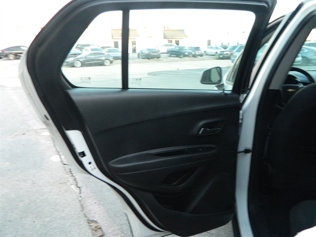 Chevrolet Trax photo 14