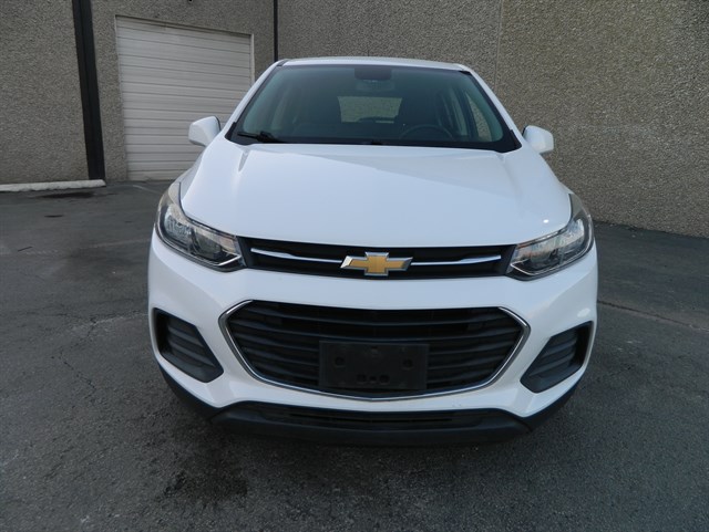 Chevrolet Trax photo 2