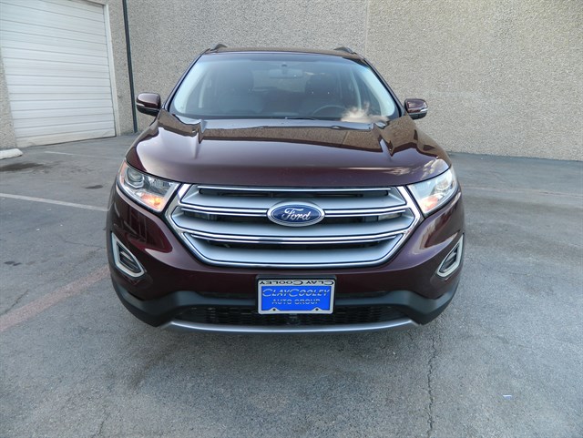 Ford Edge photo 2