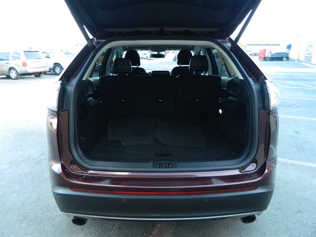Ford Edge photo 7